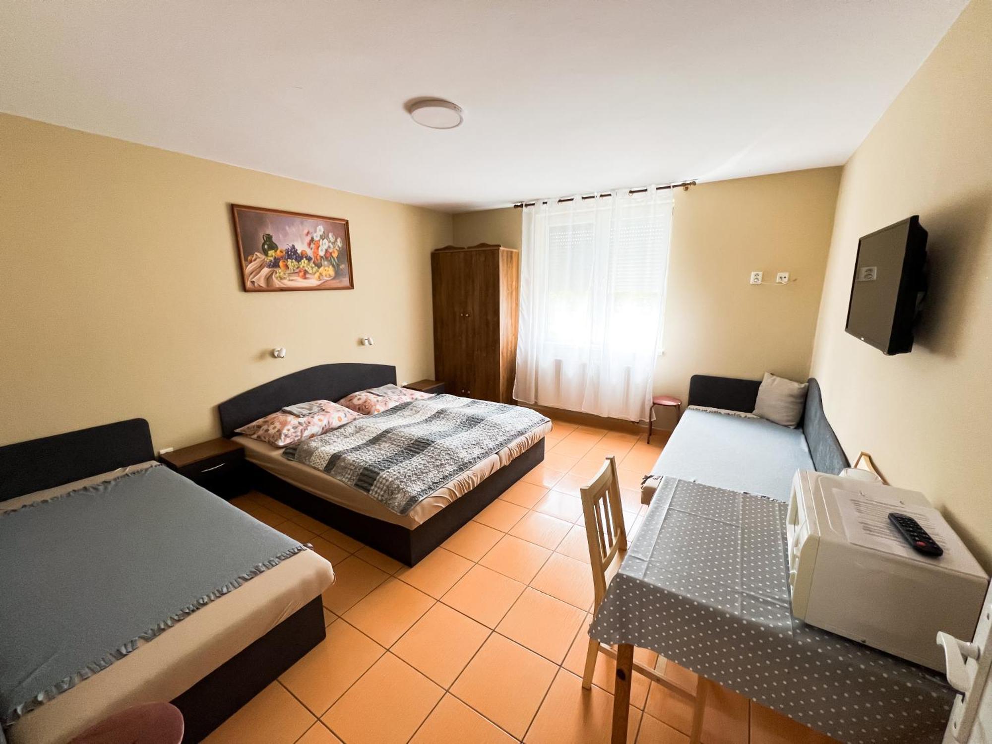 Apartman Taktik Velky Meder Exterior foto